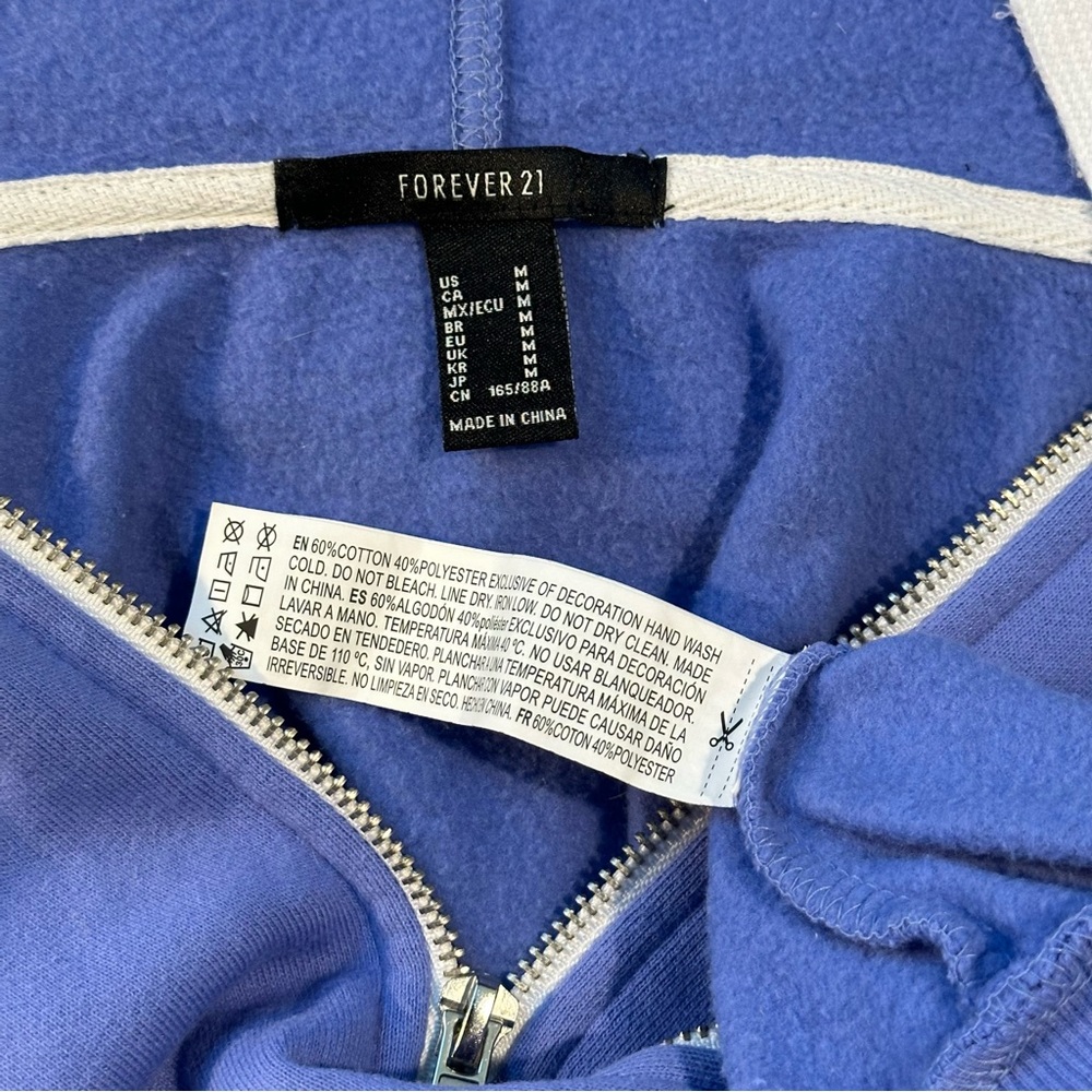Forever 21 Cropped Hoodie - Picture 4 of 4